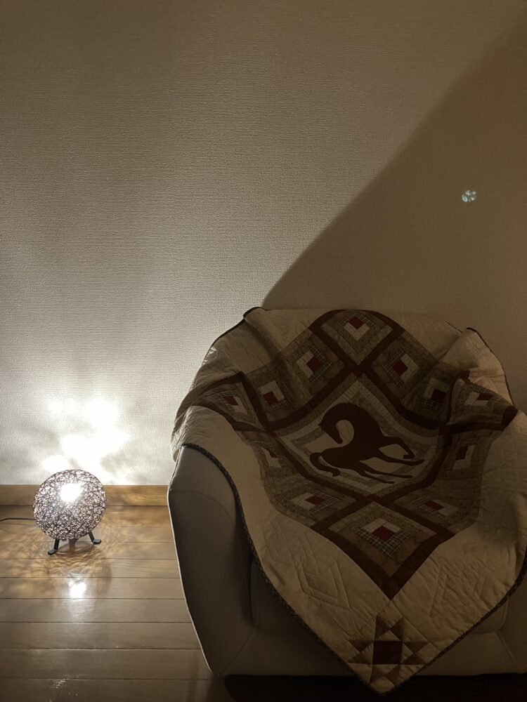 松山市 ドライヘッドスパ 檀min-だんみん-さん サロン内観の椅子