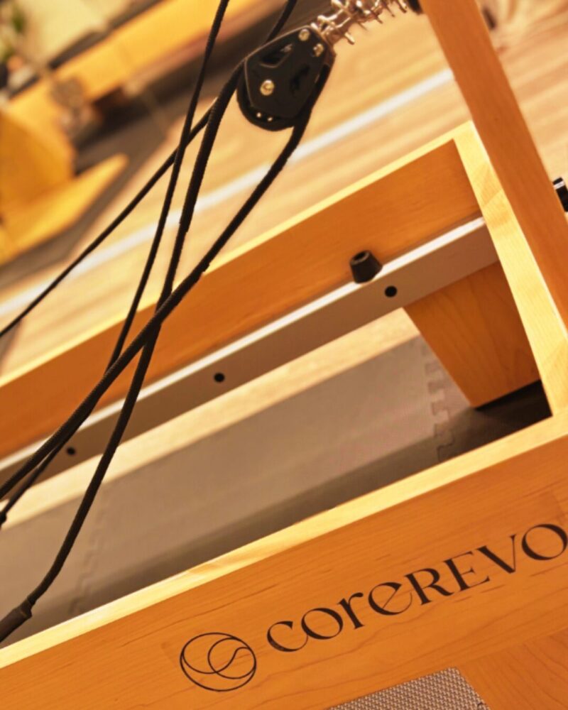 福岡・大名のマシンピラティス設備（core-revoリフォーマー・無人スタジオ対応）